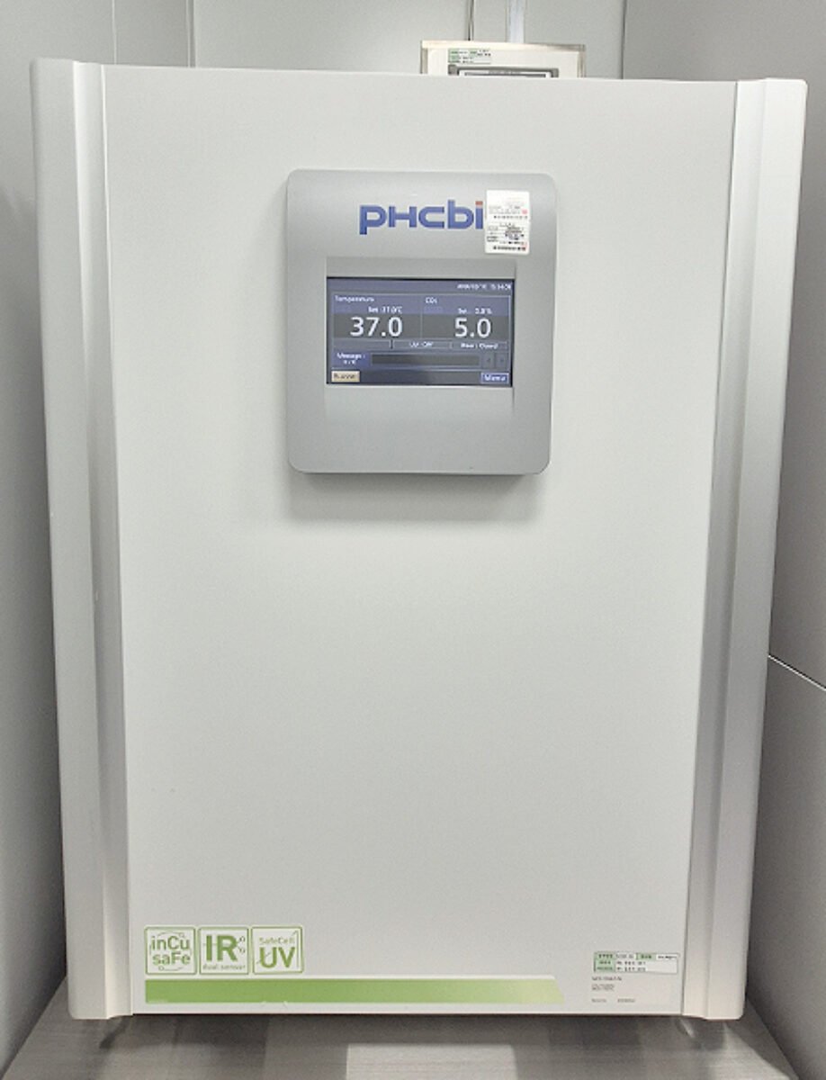 PHCbi CO2 인큐베이터, 37.0도 CO2 5.0% 설정 화면